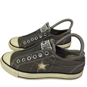 Coverse One star shoes size 7